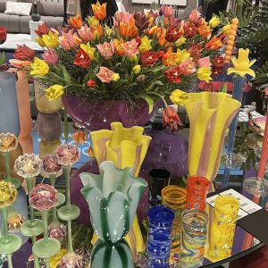 Abhika <br>Gaily Vase Yellow (M) - Image 4