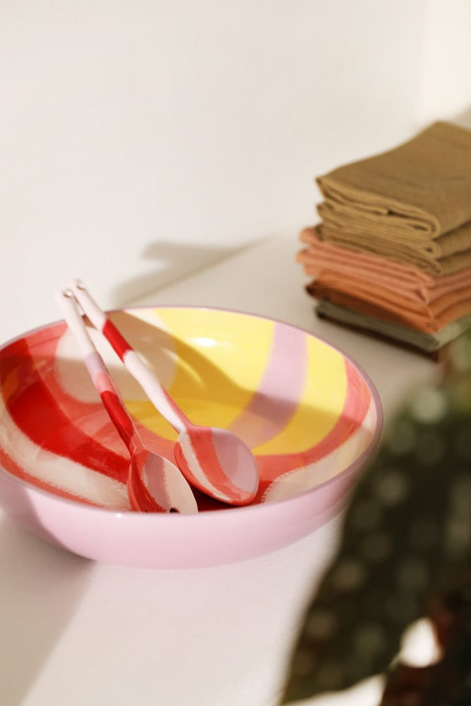 &Klevering <br>Wasco Salad Bowl Pink - Image 3