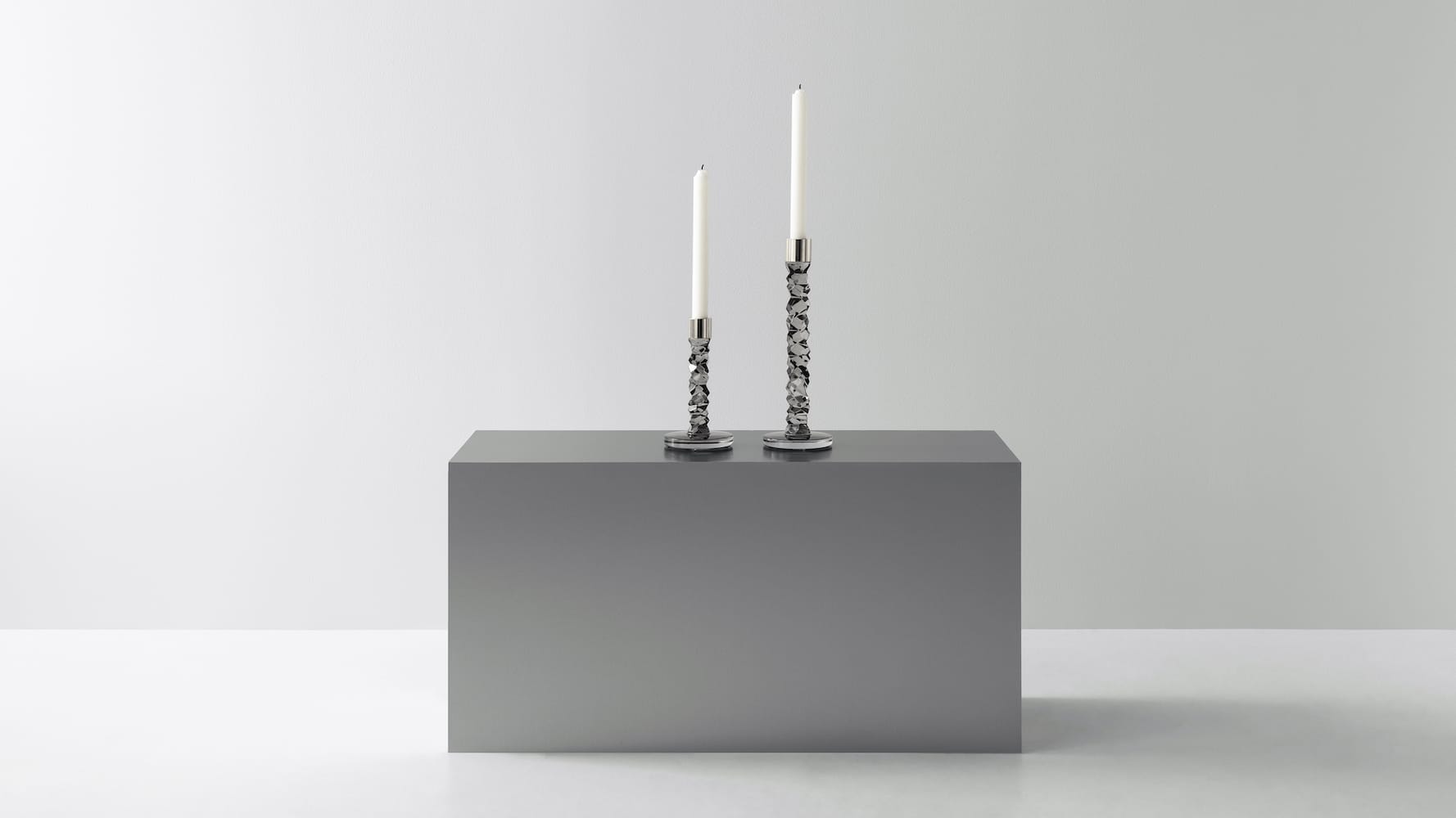 Orrefors <br>Carat Candlestand Graphite L - Image 4