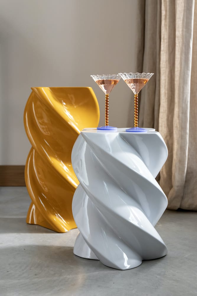 &Klevering <br>Side Table Marshmallow Concrete - Image 2