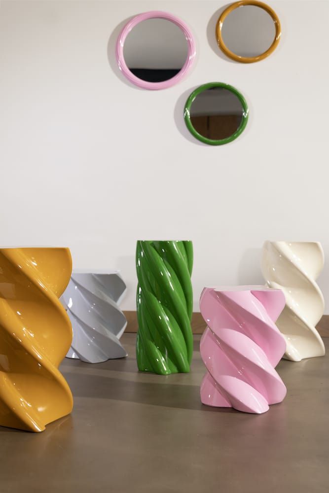 &Klevering <br>Side Table Marshmallow Concrete - Image 4