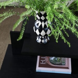 &Klevering <br>Vase Rhombic Black - Image 3