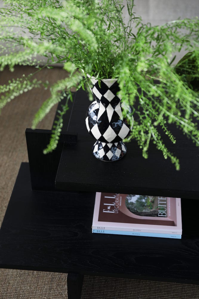 &Klevering <br>Vase Rhombic Black - Image 3