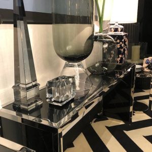 Abhika <br>Blocky Vase - Image 3