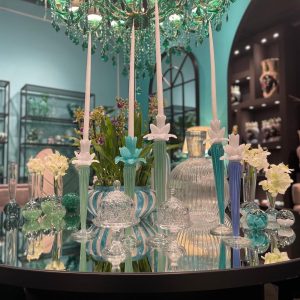 Abhika <br> Dax Flower Candle Holder Turquoise/ White (M) - Image 5