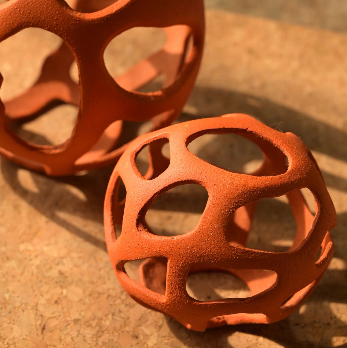 Nara Livin <br>Terra Sculpture - Image 2