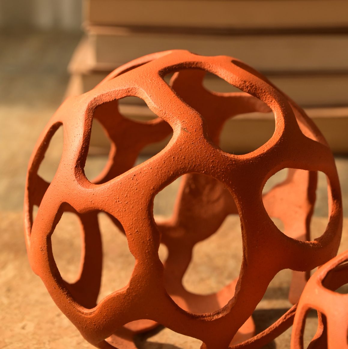 Nara Livin <br>Terra Sculpture - Image 3
