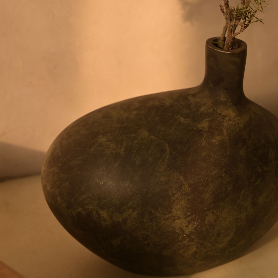 Nara Livin <br>Kanso Vase - Image 2