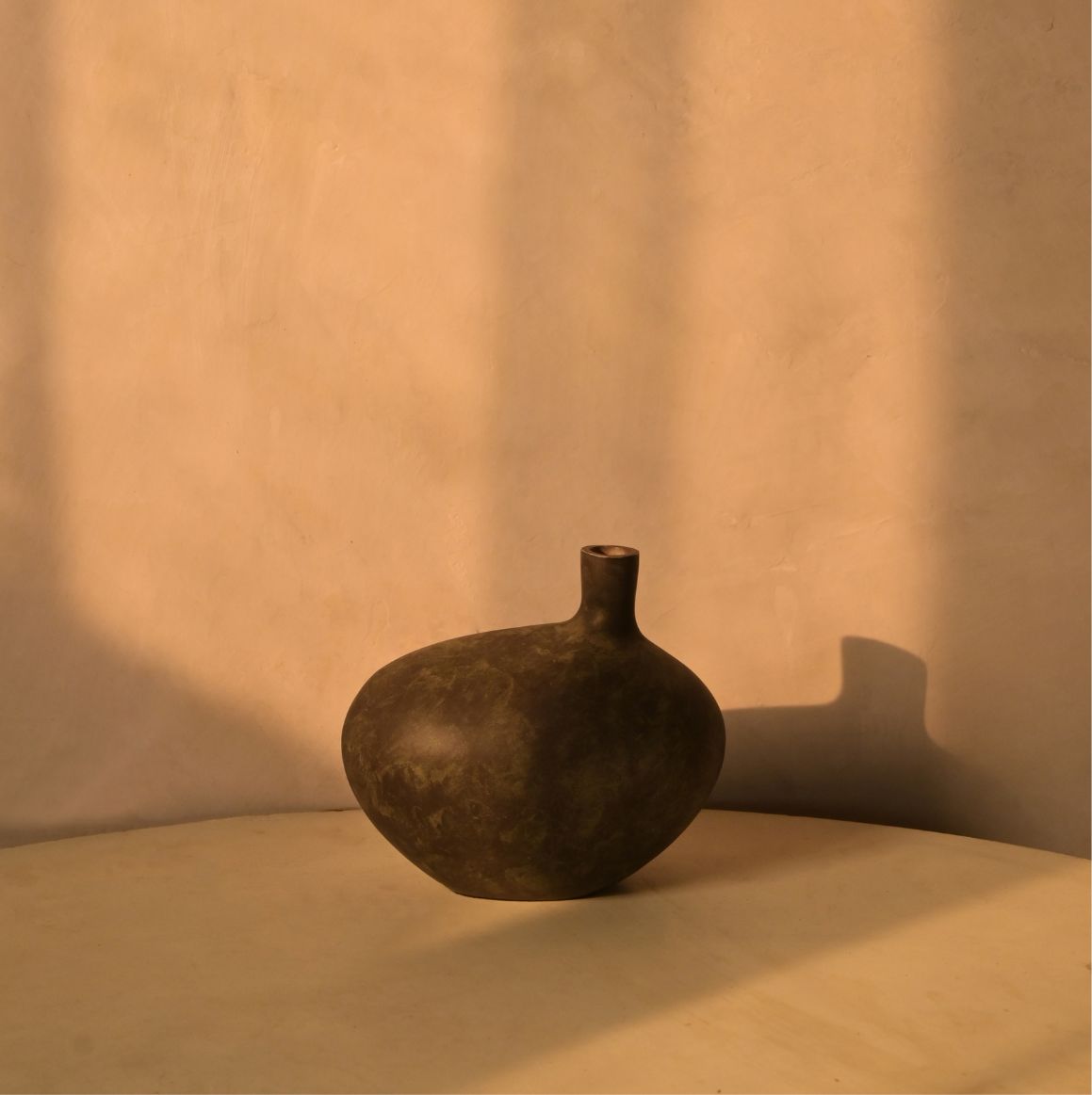 Nara Livin <br>Kanso Vase - Image 3