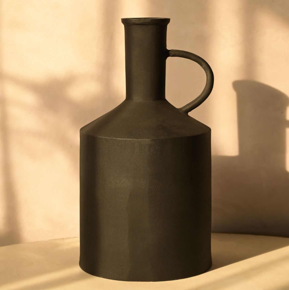 Nara Livin <br>Noa Vase